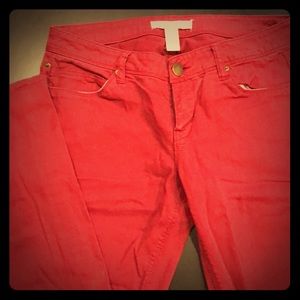 Stretchy jeans! Maroon in color.